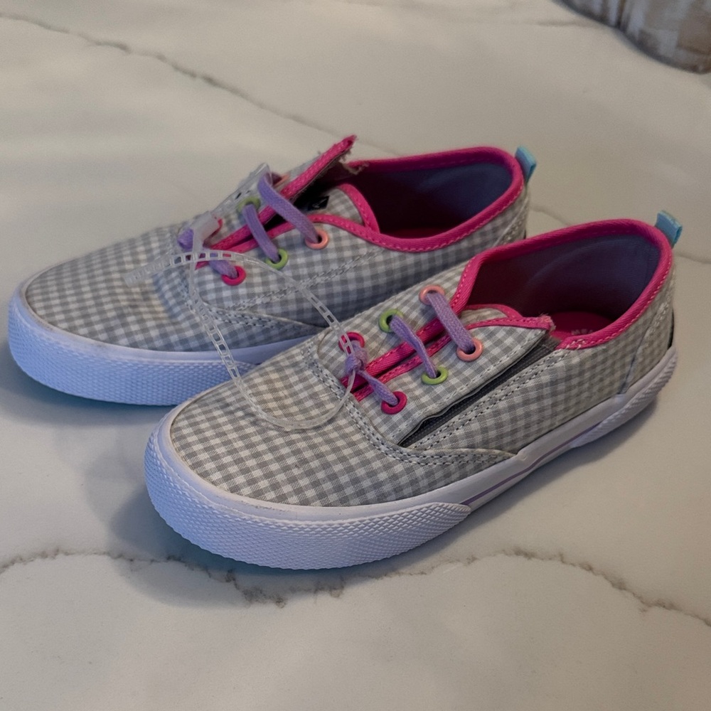 Sperry Kids Gray Checkered Sneakers with Pink Highlights